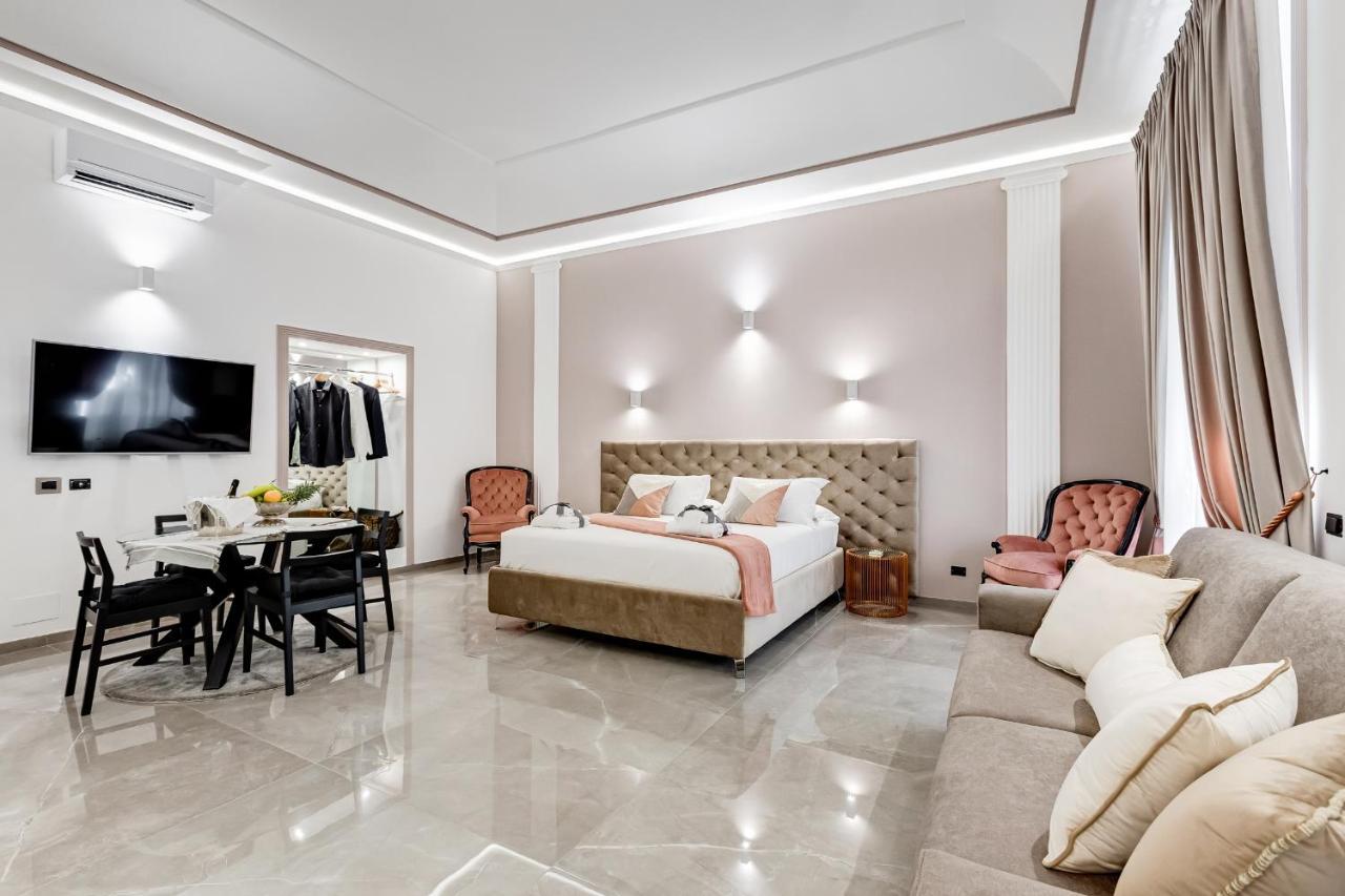 Unoseitre - Luxury Apartment & Suite Rome Bagian luar foto