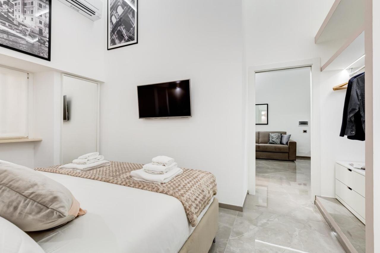 Unoseitre - Luxury Apartment & Suite Rome Bagian luar foto